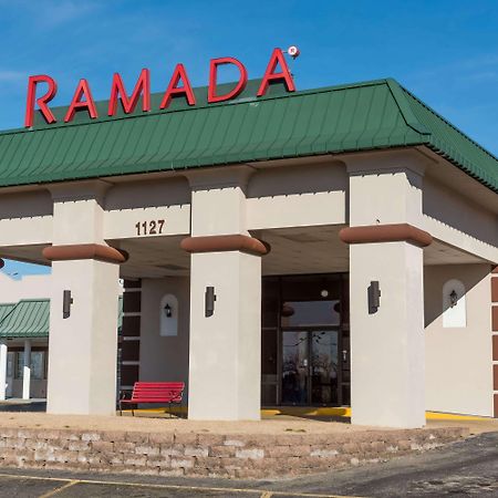 Ramada By Wyndham Mountain Home Exteriér fotografie