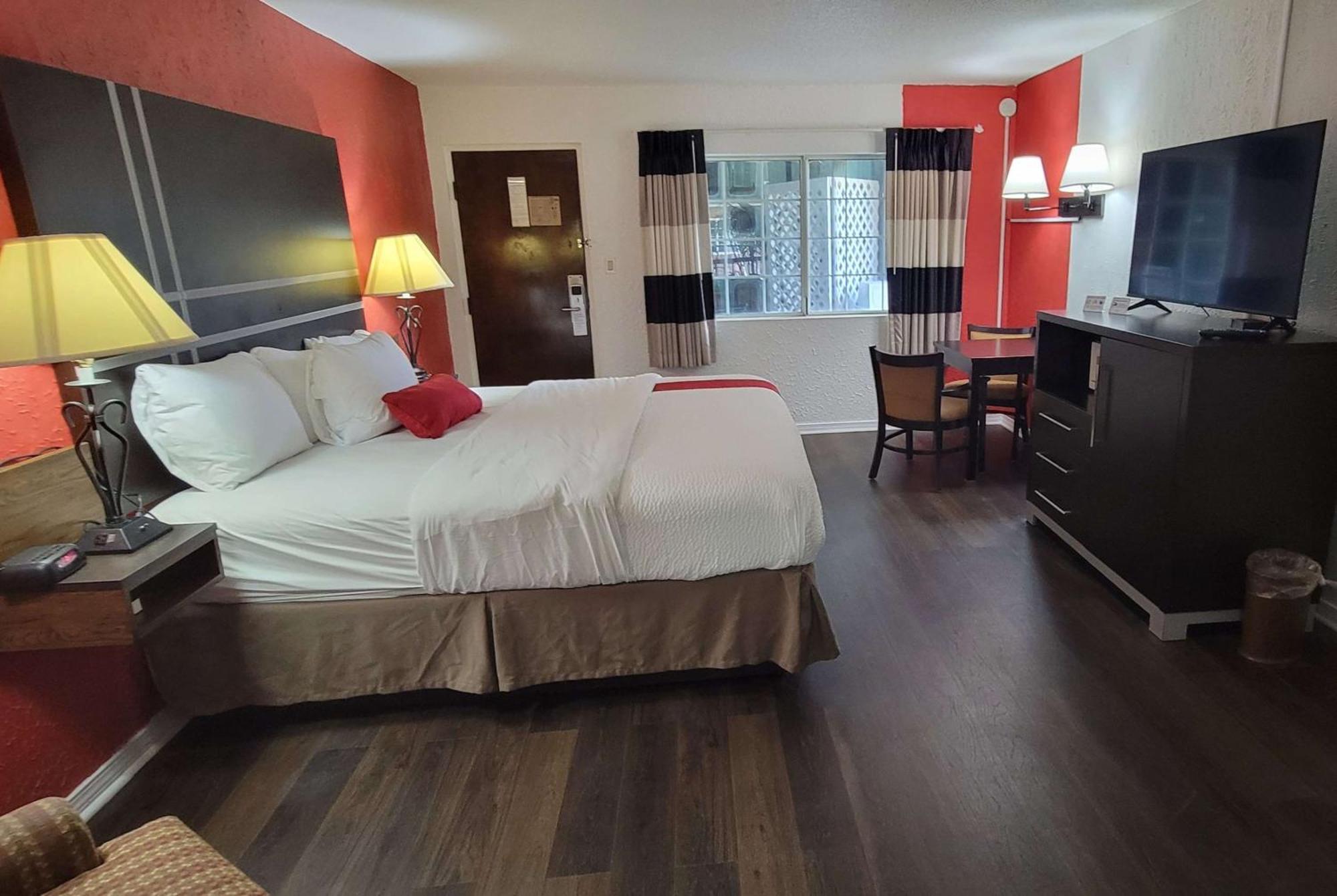 Ramada By Wyndham Mountain Home Exteriér fotografie