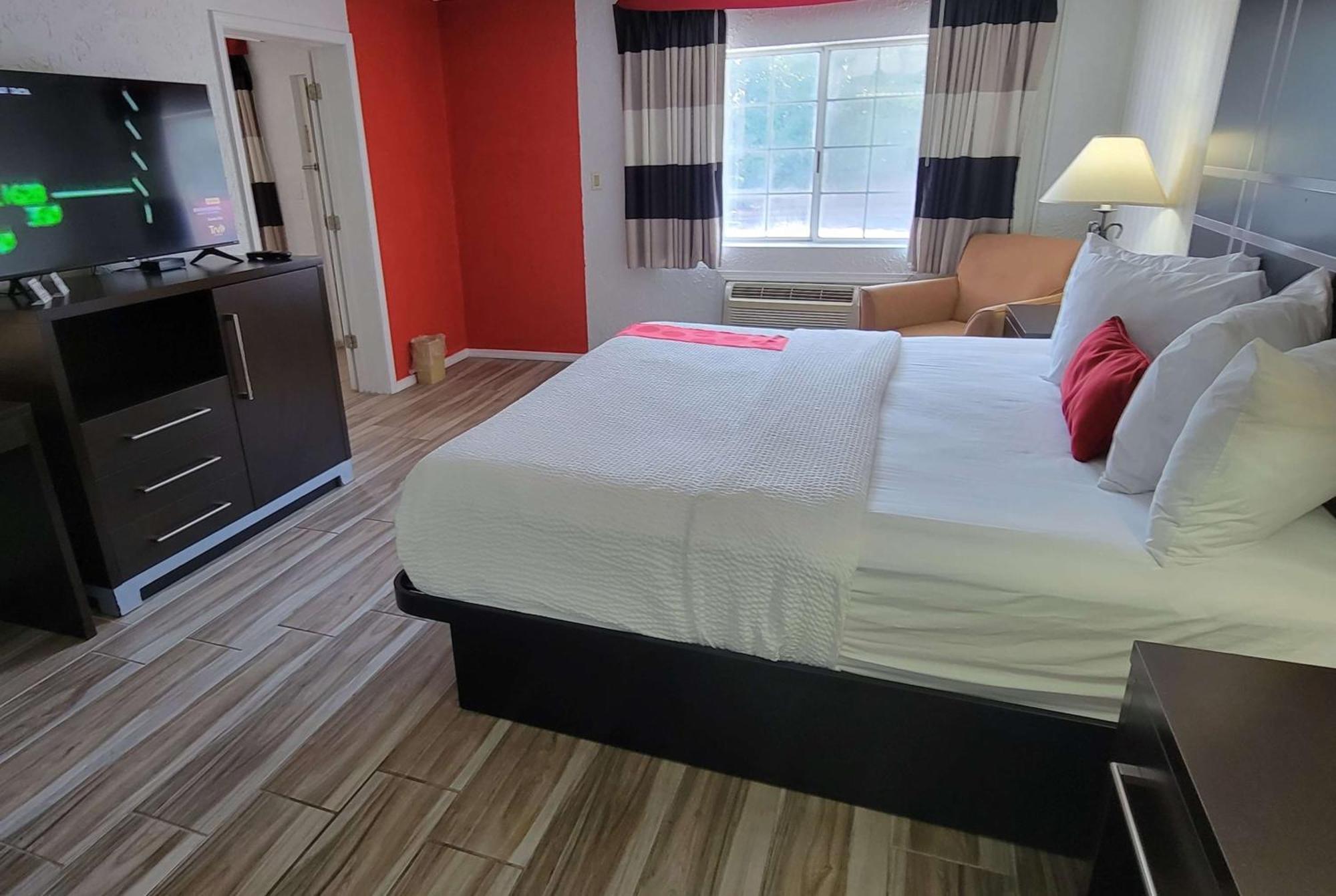Ramada By Wyndham Mountain Home Exteriér fotografie