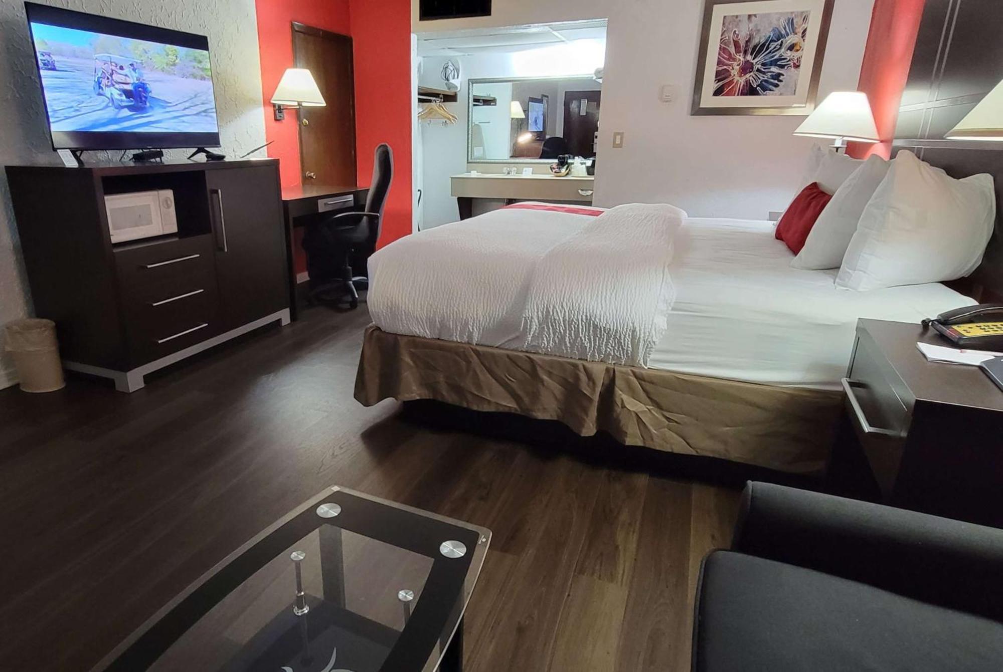 Ramada By Wyndham Mountain Home Exteriér fotografie