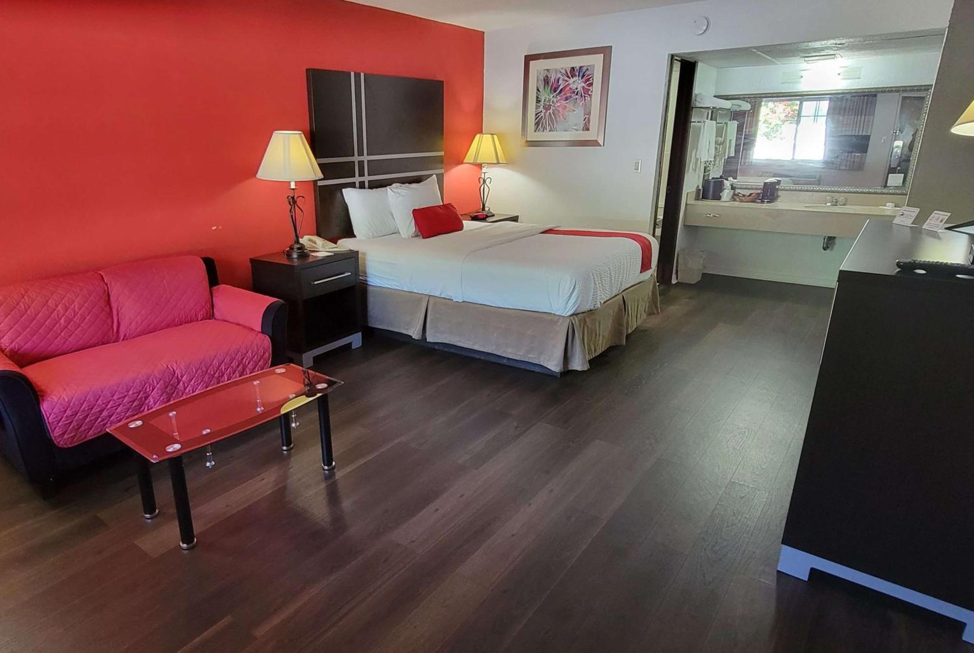 Ramada By Wyndham Mountain Home Exteriér fotografie