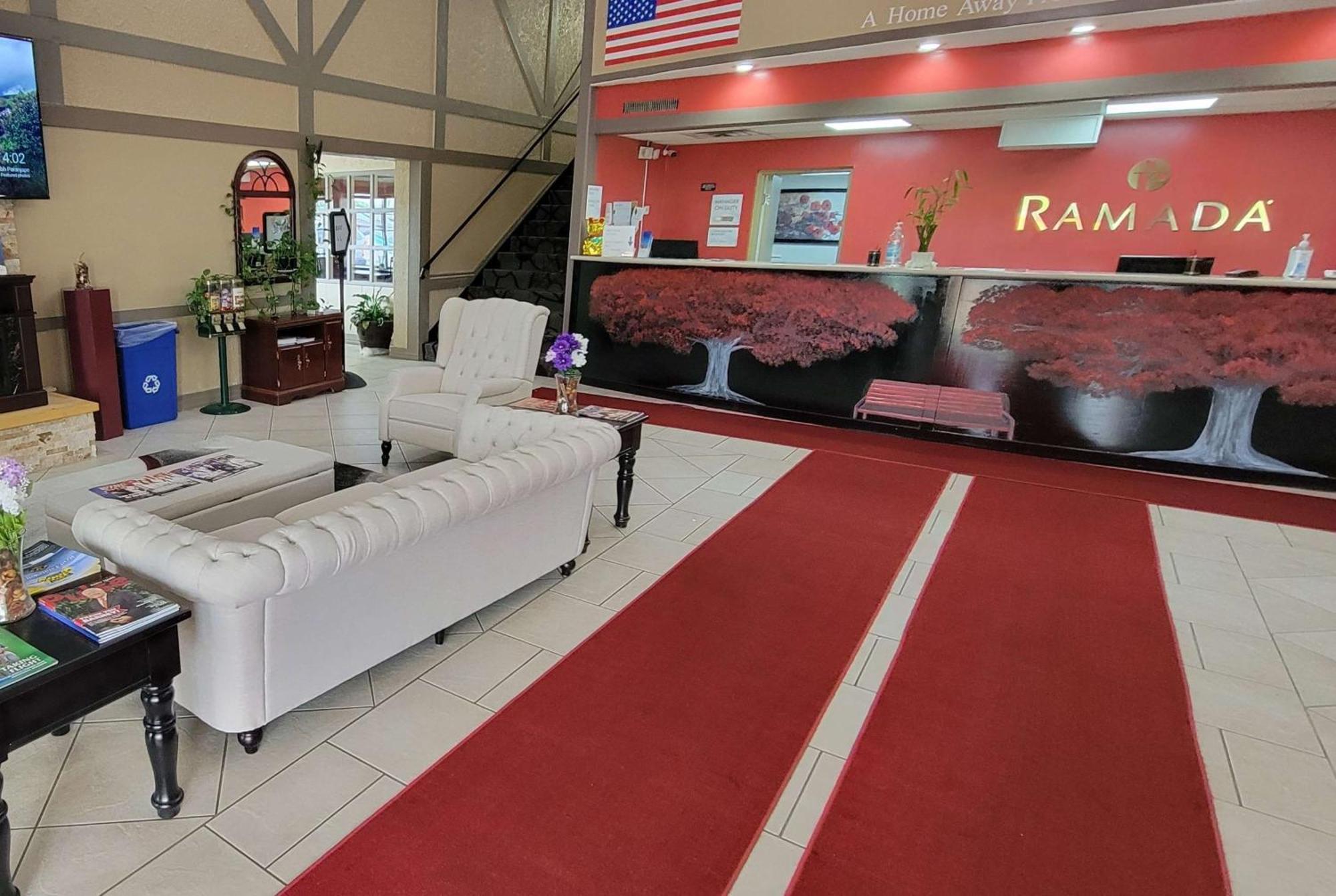 Ramada By Wyndham Mountain Home Exteriér fotografie